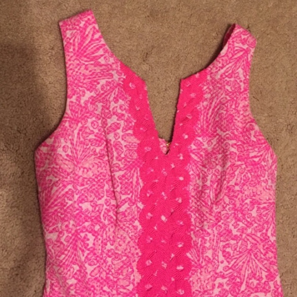 Lilly Pulitzer - Picture 3 of 4
